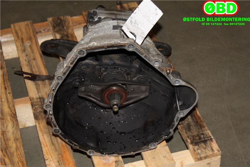 Girkasse manuell til Mercedes 124 1986-1995 (W124) (W124) (MERCEDES|A 124 260 40 01|)