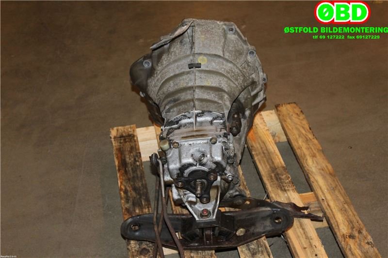 Girkasse manuell til Mercedes 124 1986-1995 (W124) (W124) (MERCEDES|A 124 260 40 01|)