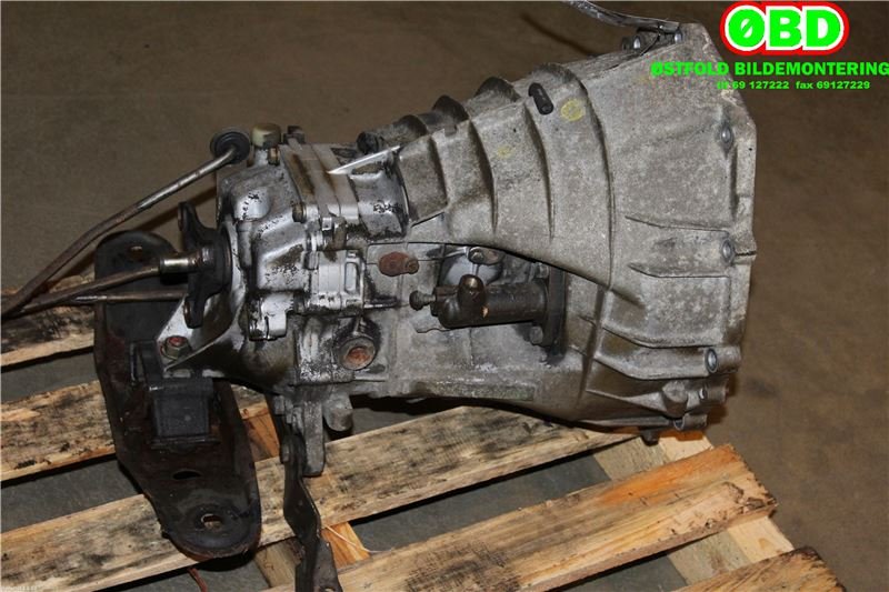 Girkasse manuell til Mercedes 124 1986-1995 (W124) (W124) (MERCEDES|A 124 260 40 01|)