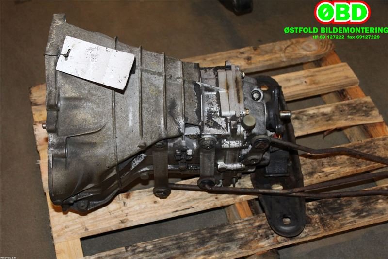 Girkasse manuell til Mercedes 124 1986-1995 (W124) (W124) (MERCEDES|A 124 260 40 01|)