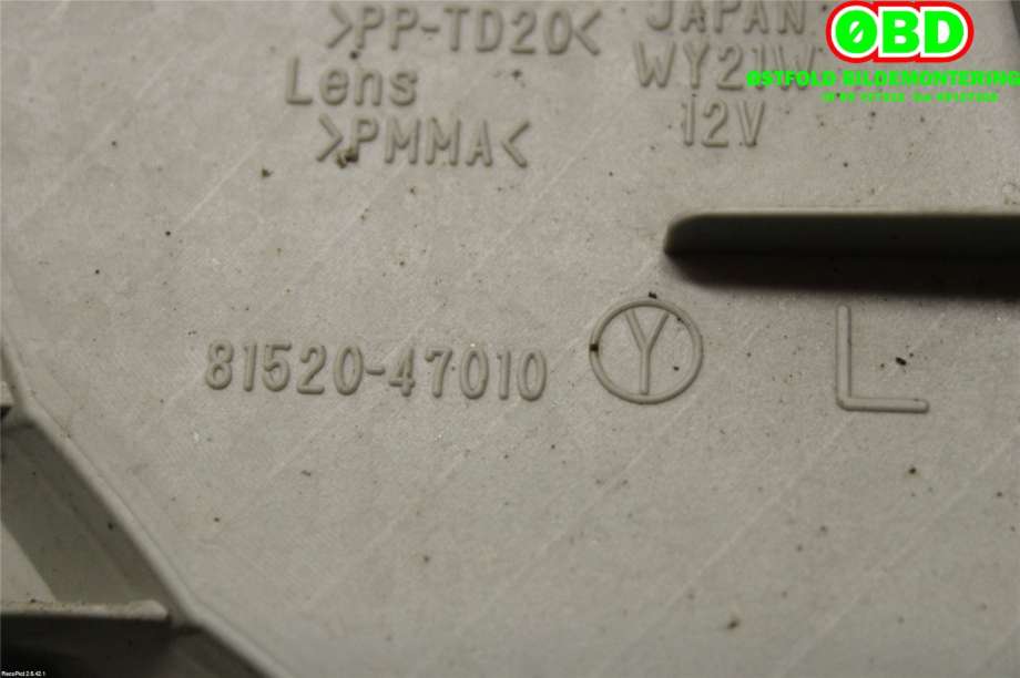Blinklykt venstre til Toyota Prius 2009-2016 (Type III) (COMBI) (COMBI) (TOYOTA|8152147012|8152147013|8152047010)