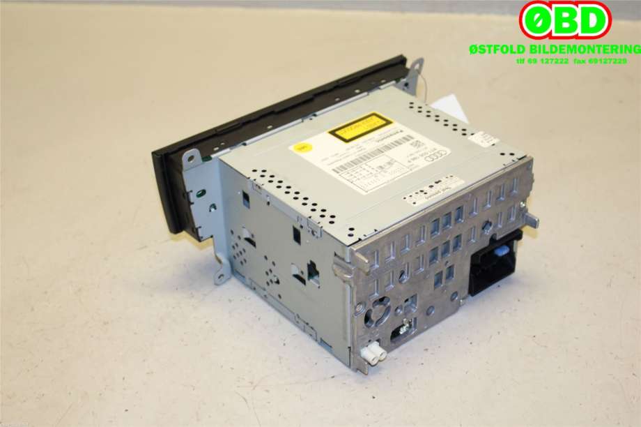Bilstereo navigasjon til Audi A4 2007-2014 (Type IV) (B8) (B8) (AUDI|8T1 057 186 P|8T1 035 186 PX|8T1035186P)