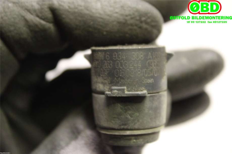 Parkeringssensor foran til BMW 3-Serie 2005-2011 (E90/E91/E92/E93) (E90/E91/E92/E93) (BMW|66 20 2 180 146|)