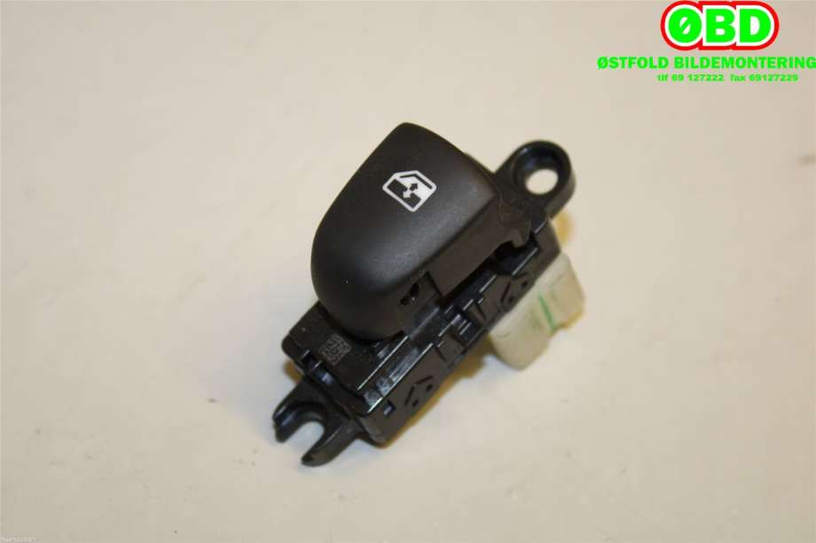Bryter ruteheis til Nissan Qashqai 2014-2021 (Type II) (NISSAN|25411HV02B|)