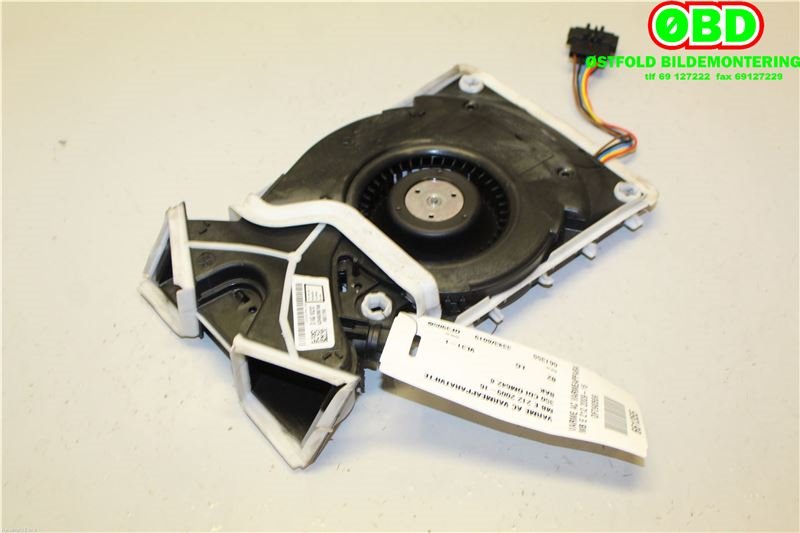 Varmeapparat motor til Mercedes E-Klasse 2009-2013 (Fase 1) (W212) (W212) (MERCEDES|A 204 830 01 08|A 204 830 00 08|)