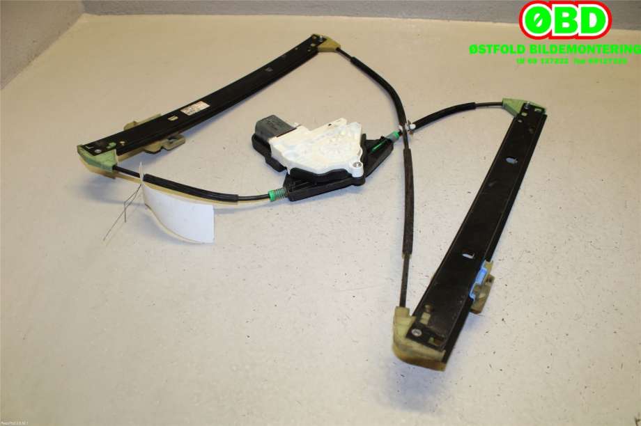 Ruteheis venstre bak til Audi A8 2010-2013 (Type III, Fase 1)  (AUDI|4H0 839 461 B|4H0 839 461 C|)