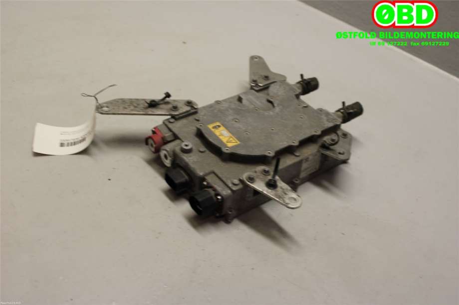 DCDC converter hybrid til Mercedes B-Klasse 2011-2018 (W246) (W246) (MERCEDES|A 242 342 47 00|)