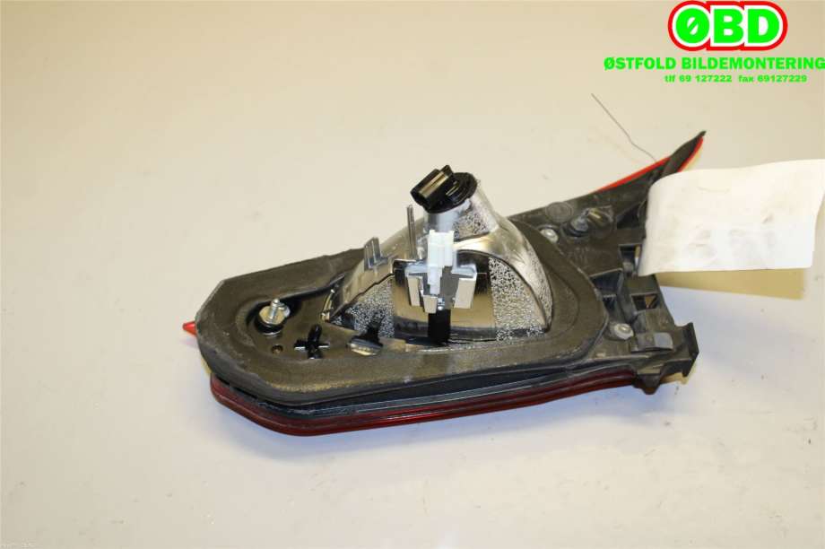 Baklykt venstre indre til Mazda 3 2013-2016 (Type III, Fase 1)  (MAZDA|BJF2513G0C|)