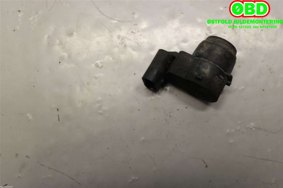 Parkeringssensor foran til BMW 3-Serie 2005-2011 (E90/E91/E92/E93) (E90/E91/E92/E93) (BMW|66 20 2 180 146|)