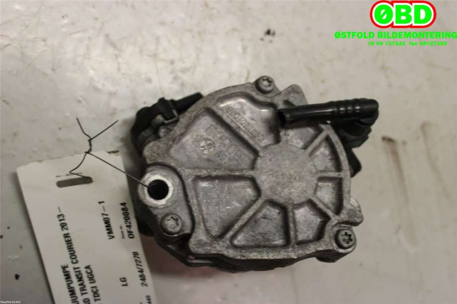 Vakuumpumpe til Ford Transit Courier 2014-2018 (Type I, Fase 1)  (FORD|1785236|FM5Q2A451AA|9804021880)