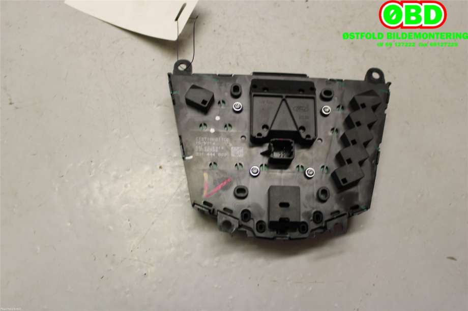 Bilstereo diverse til Ford Transit Courier 2014-2018 (Type I, Fase 1)  (FORD|1895837|)