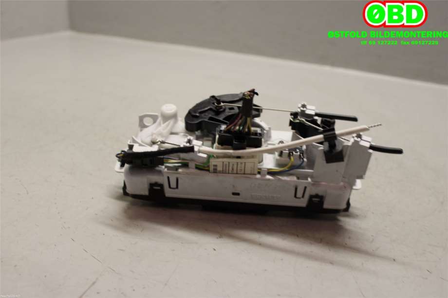 Varmeapparat betjening til Renault Kangoo 2008-2021 (Type II) (RENAULT|275101025R|)