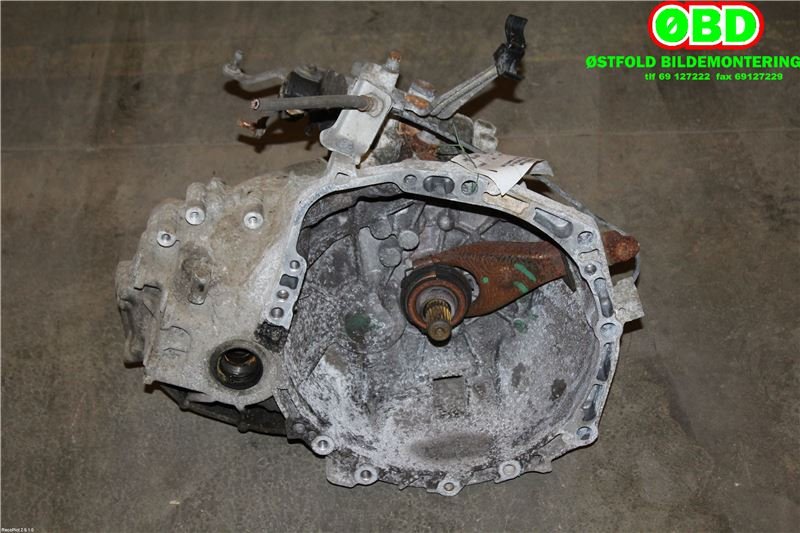 Girkasse manuell til Toyota Yaris 2003-2005 (Type I, Fase 2)  (TOYOTA|303000D030|)