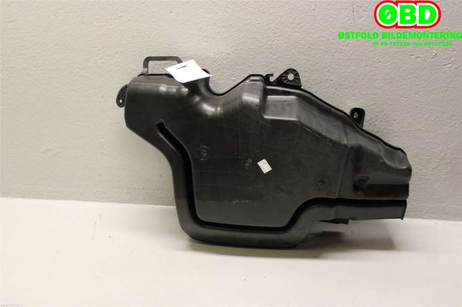 Bilstereo diverse til Toyota RAV4 2016-2019 (Type IV, Fase 2)  (TOYOTA|861500R030|)