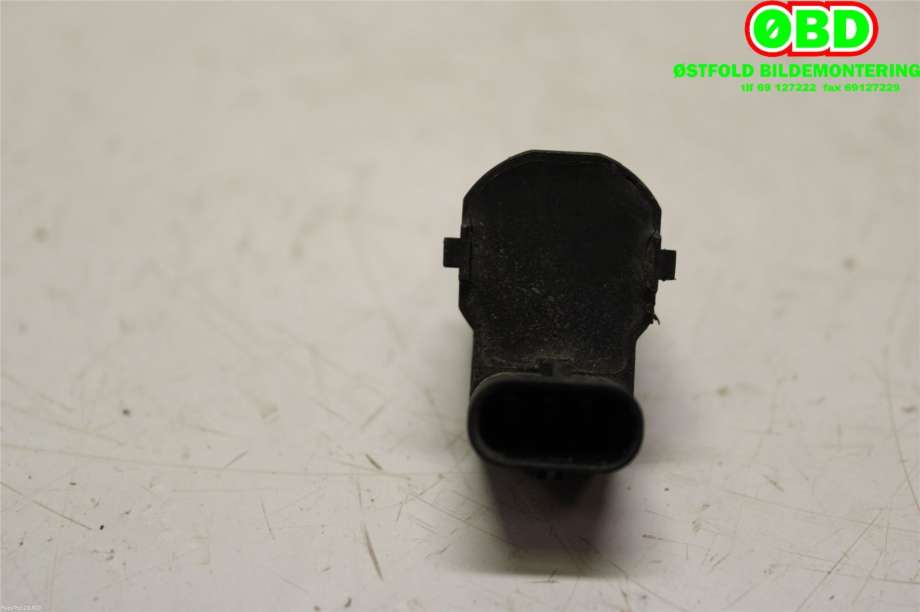 Parkeringssensor foran til BMW 5-Serie 2010-2017 (F10/F11) (F10/F11) (BMW|66 20 9 233 036|)