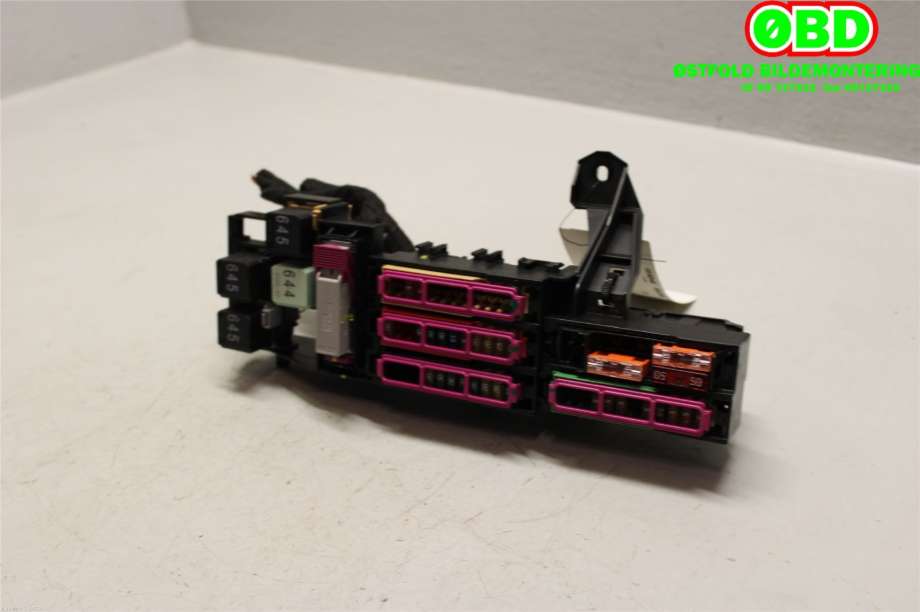 Sikringsboks til Audi A7 2010-2014 (Type I, Fase 1)  (AUDI|4G0 971 845 A|)