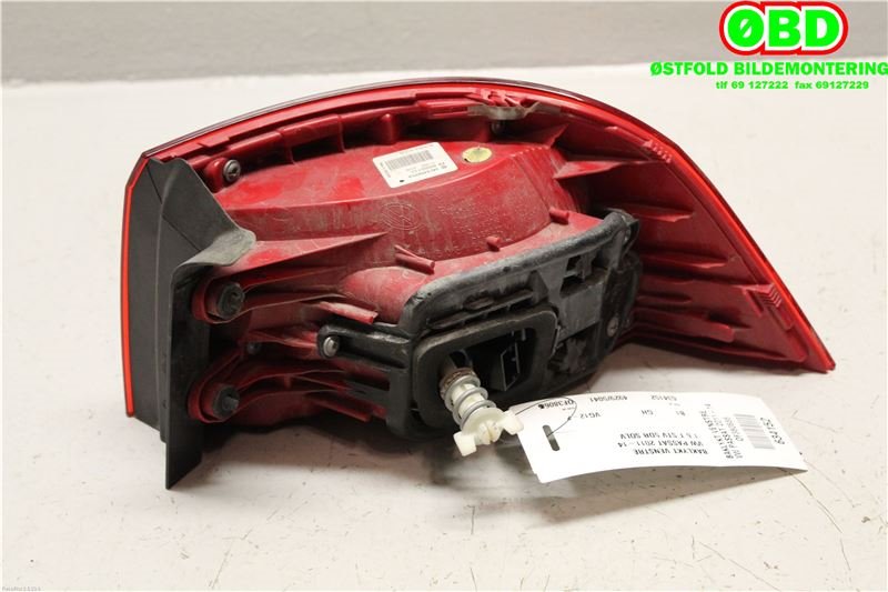 Baklykt venstre til VW Passat 2011-2015 (B7) (B7) (VOLKSWAGEN|3AF 945 095 E||3AF945095A)