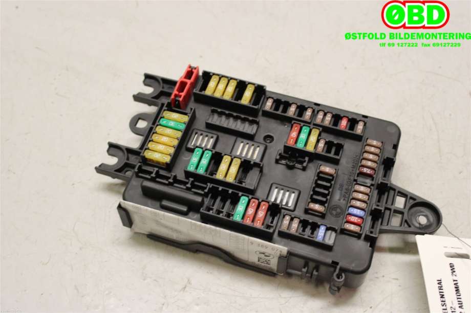 Sikringsboks til BMW 3-Serie 2012-2018 (F30/F31/F34) (F30/F31/F34) (BMW|61 14 9 259 466|)