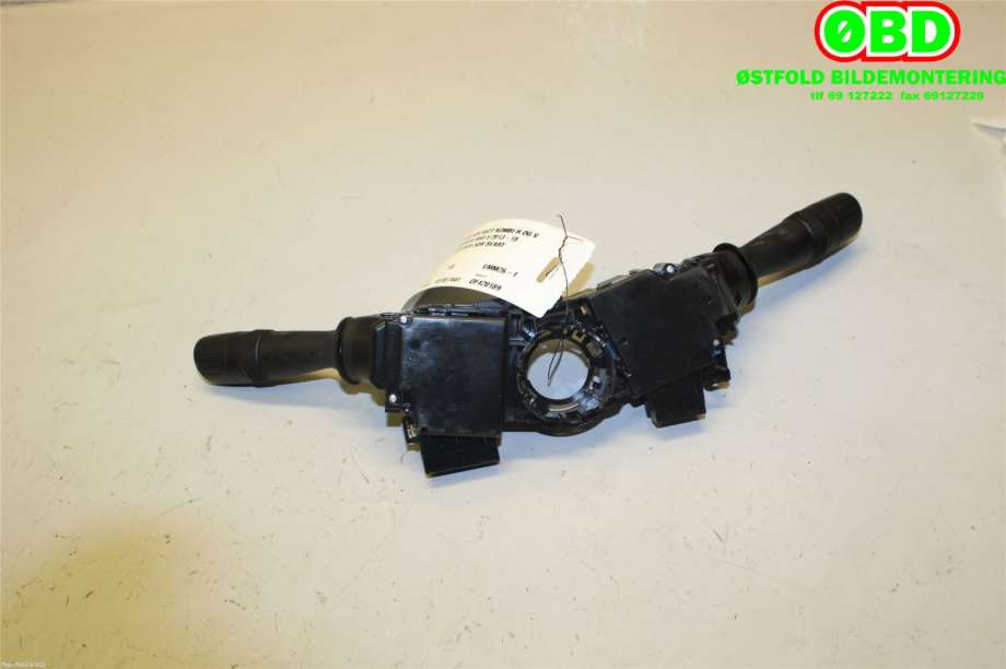 Bryter combi til Toyota RAV4 2016-2019 (Type IV, Fase 2)  (TOYOTA|8465212A90|8414033250|)