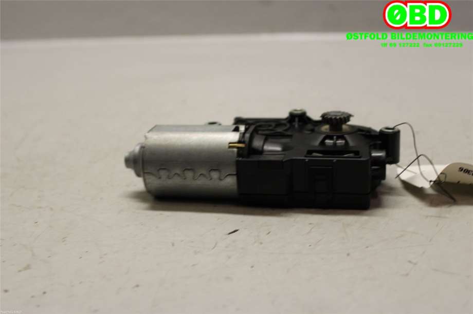 Takluke motor til BMW 7-Serie 2009-2015 (F01/F02/F03/F04) (F01/F02/F03/F04) (BMW|67 61 7 316 535|)