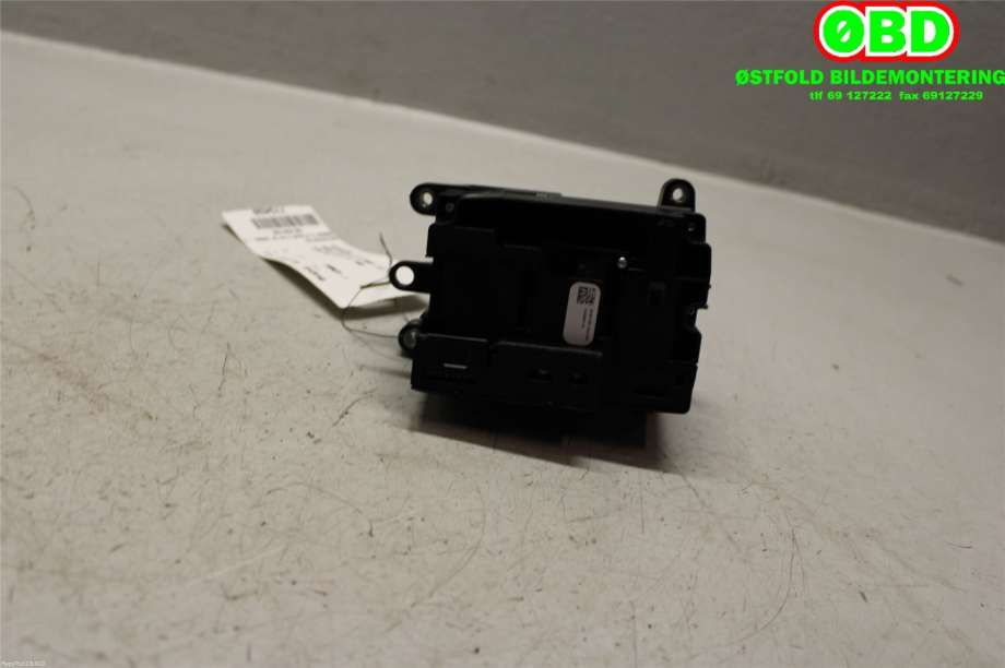 Girstang til BMW 5-Serie 2010-2017 (F10/F11) (F10/F11) (BMW|61 31 7 950 390||61319239504)