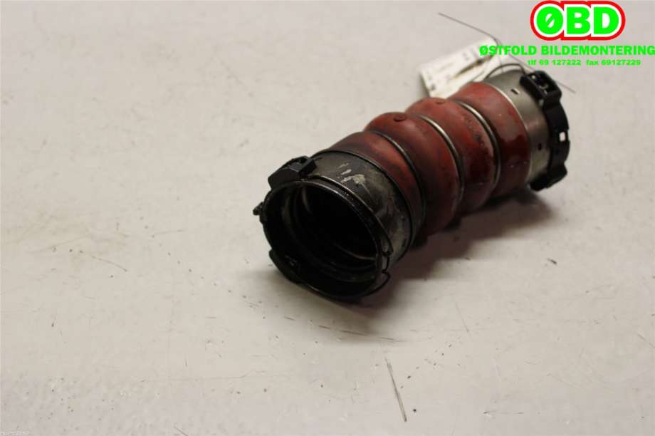 Turbo rør til BMW 7-Serie 2009-2015 (F01/F02/F03/F04) (F01/F02/F03/F04) (BMW|11 61 7 805 401|)