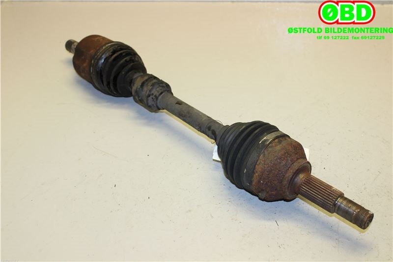 Drivaksel venstre foran til Nissan Qashqai 2010-2014 (Type I, Fase 2)  (NISSAN|39101JD52B|)