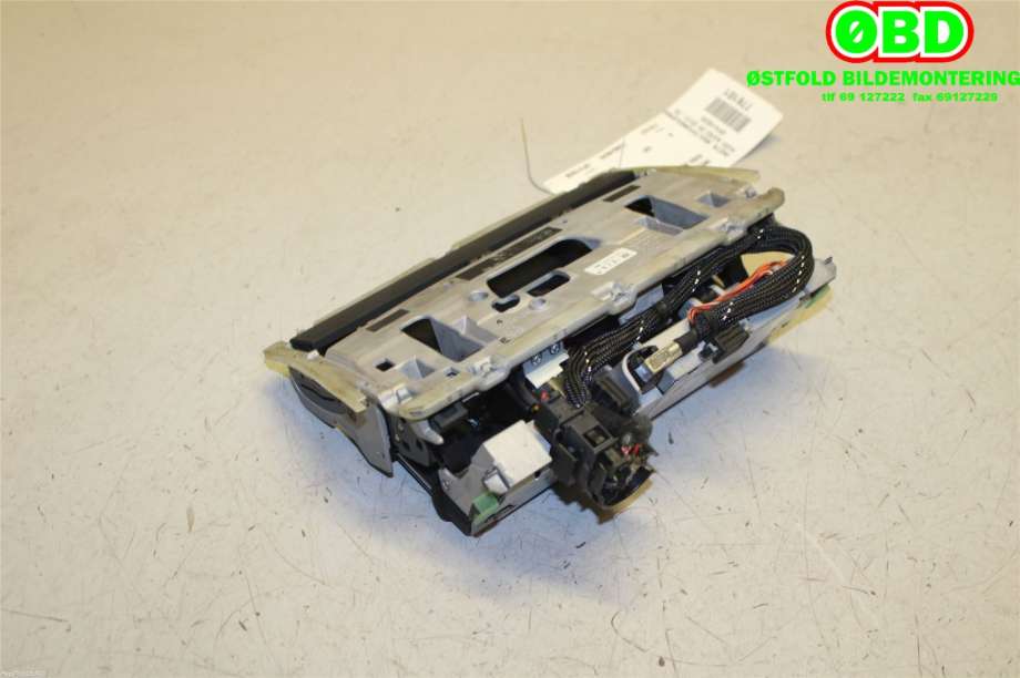 Instrument kjørecomputer til Audi A3 2012-2016 (Type III, Fase 1)  (AUDI|8V0857273N|)
