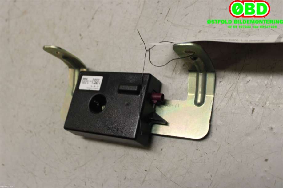 Antenne forsterker til BMW 5-Serie 2010-2017 (F10/F11) (F10/F11) (BMW|65 20 9 325 735|)