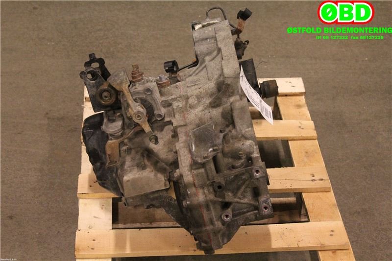 Girkasse manuell til Toyota Avensis 2003-2008 (Type II)  (TOYOTA|303002D110|)
