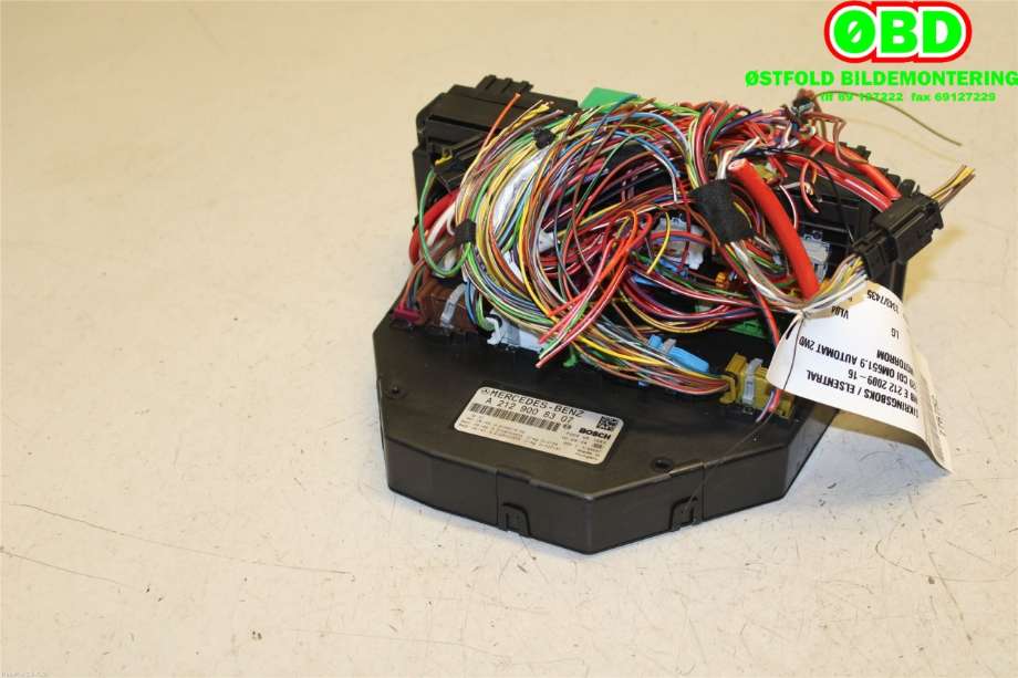 Sikringsboks til Mercedes E-Klasse 2009-2013 (Fase 1) (W212) (W212) (MERCEDES|A 231 900 15 07||2129008307)