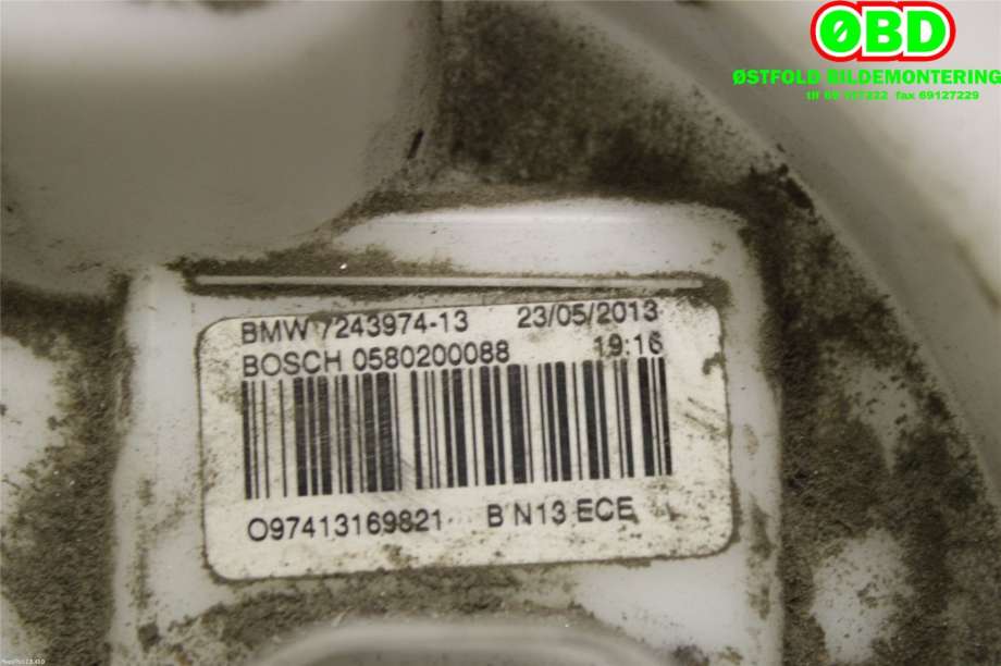 Styreenhet drivstoffpumpe til BMW 3-Serie 2012-2018 (F30/F31/F34) (F30/F31/F34) (BMW|16 11 7 243 974||724397413)