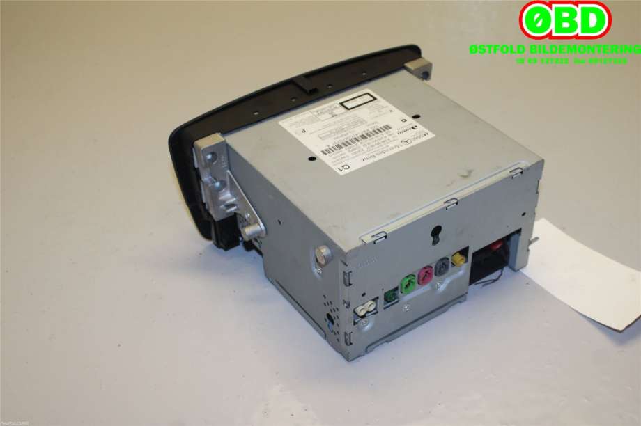 Bilstereo navigasjon til Mercedes A-Klasse 2012-2018 (W176) (W176) (MERCEDES|A 246 900 10 16|NTG451CD|2469005807)