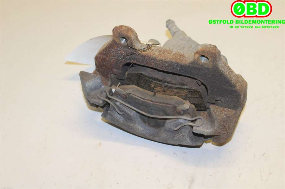 Bremsecaliper venstre foran til Fiat 500 2008-2020 (FIAT|)