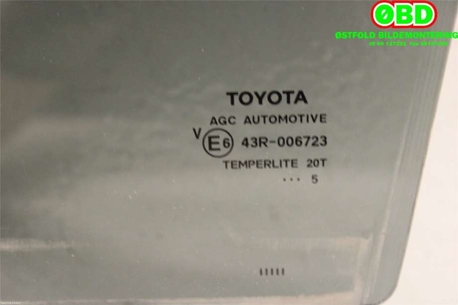 Siderute venstre bak til Toyota Avensis 2015-2019 (Type III, Fase 2)  (TOYOTA|6810405160|)