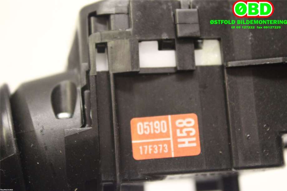 Bryter blink til Toyota Avensis 2015-2019 (Type III, Fase 2)  (TOYOTA|8414005190|)