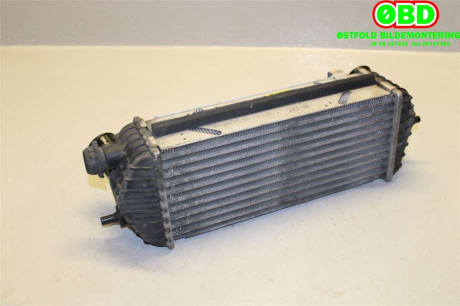 Intercooler til Kia Sportage 2010-2016 (Type III)  (KIA|282712A850||282702A850)