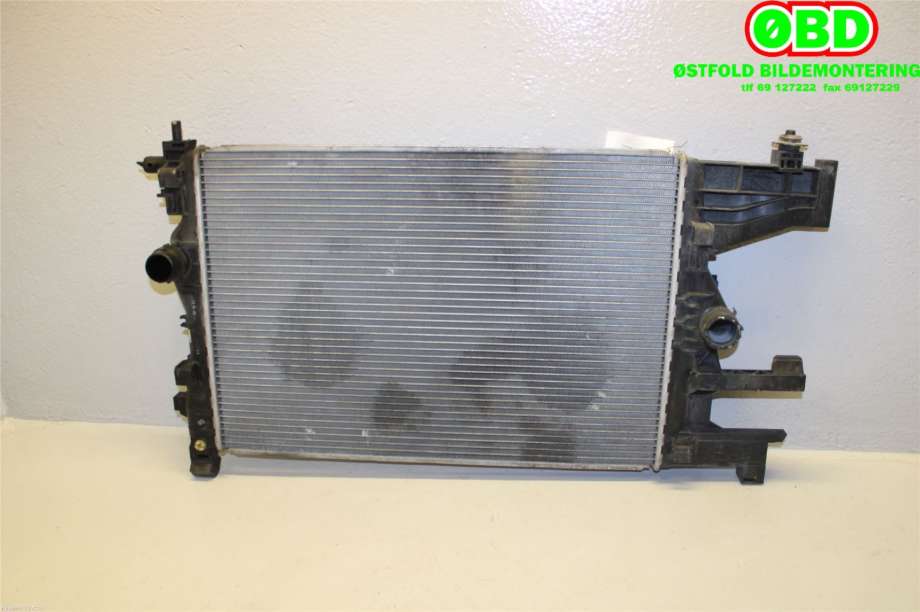 Radiator (manuell gir) til Opel Astra J 2010-2015  (OPEL|13267655|1300301|)