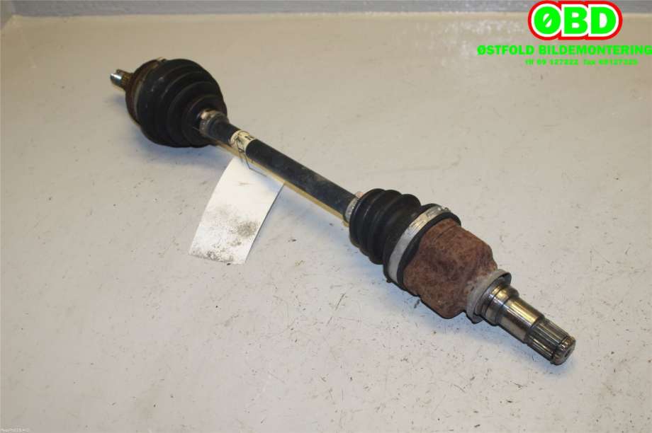 Drivaksel venstre foran til Toyota Yaris 2012-2014 (Type III, Fase 1)  (TOYOTA|434200D322|)