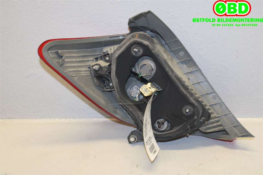 Baklykt høyre til Toyota Yaris 2012-2014 (Type III, Fase 1)  (TOYOTA|815510D370|)