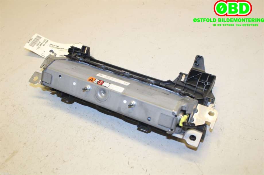 Airbag kne til Toyota Camry 2019-->> (TOYOTA|7390033120C0|)