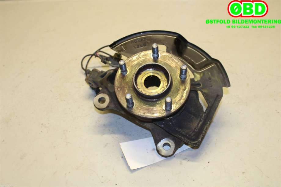 Hjulspindel venstre foran til Mazda 3 2013-2016 (Type III, Fase 1)  (MAZDA|BJS733031|)