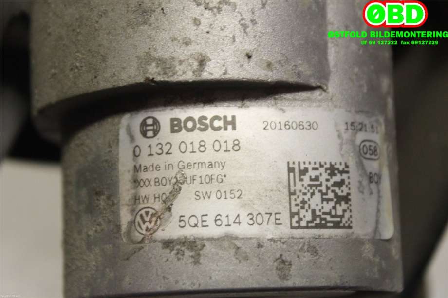 ABS sentral til VW Passat 2015-2019 (Fase 1) (B8) (B8) (VOLKSWAGEN|5QE 614 307 E|5QE 614 307 H|5QE614307E)