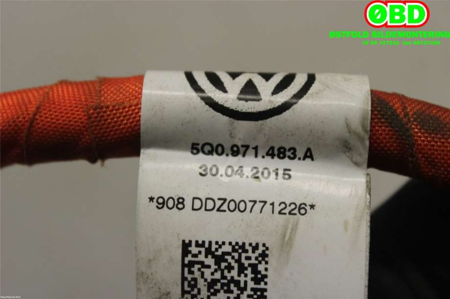 Kabel høy volt (HV) hybrid til VW Passat 2015-2019 (Fase 1) (B8) (B8) (VOLKSWAGEN|5Q0 971 483 B||5Q0971483A)