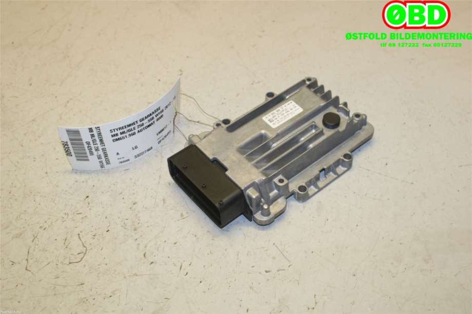 Diverse deler til Mercedes ML 2011-2015 (Fase 1) (W166) (W166) (MERCEDES|A 642 900 37 01||6429003701)