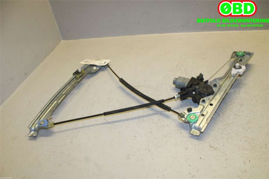 Ruteheis venstre foran til Renault Megane 2016-->> Type IV (RENAULT|807215959R|)