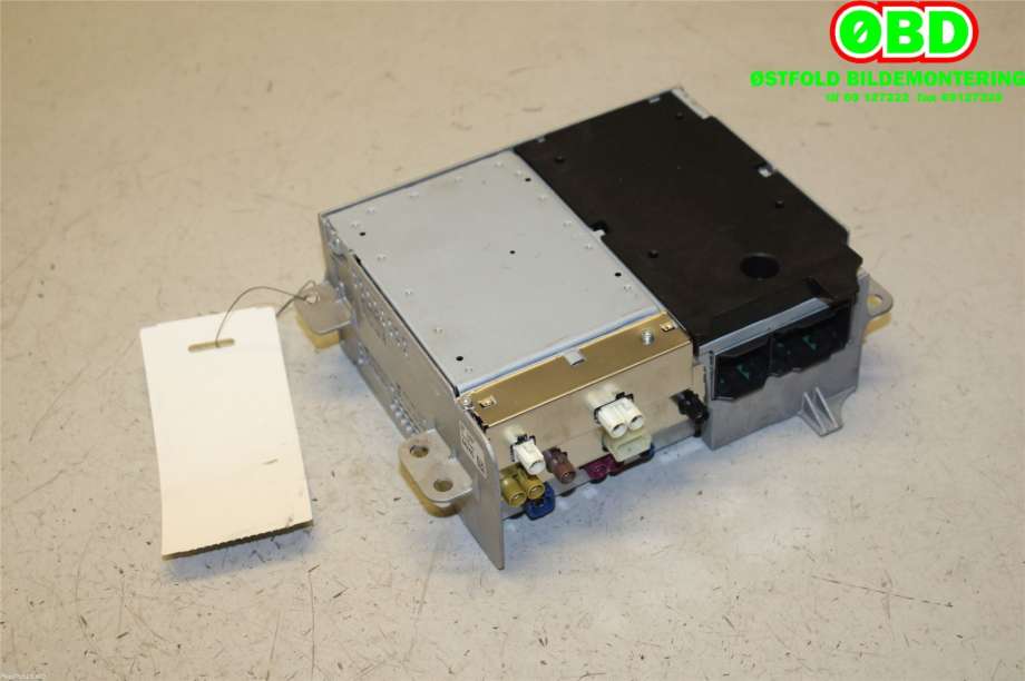 Bilstereo navigasjon til Mercedes A-Klasse 2018-->> (W177) (W177) (MERCEDES|A 167 900 10 14||1679001014)