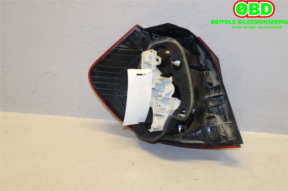 Baklykt høyre til BMW 1-Serie 2004-2011 (E81/E82/E87/E88) (E81/E82/E87/E88) (BMW|63 21 6 924 502|)