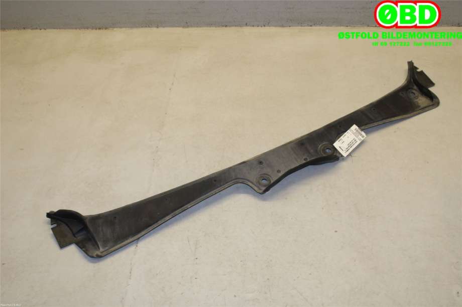 Deksel til BMW 5-Serie 2003-2010 (E60/E61) (E60/E61) (BMW|51 71 7 027 083|)