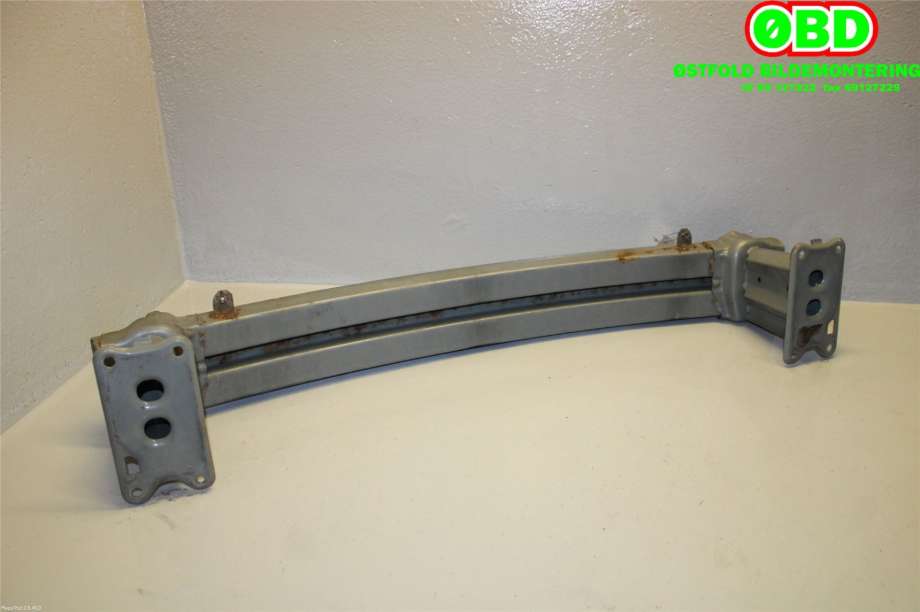 Støtfangerforsterkning foran til Subaru Outback 2015-2020 (Type V)  (SUBARU|57711AL0109P|57711AL0119P|)